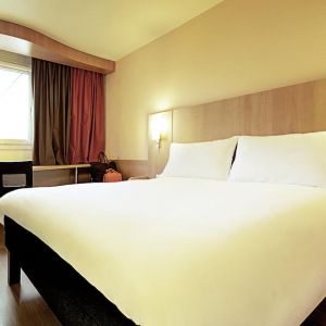 Hotel ibis Paris 17 Clichy Batignolles ( ex Berthier)