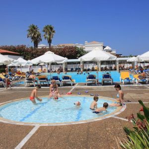 Hotel Annabelle Beach Resort