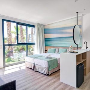 Alannia Salou