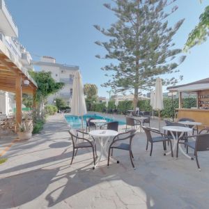Hotel Marirena