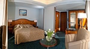 Hotel More