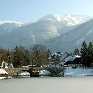 Hotel Jezero