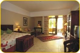 Hotel Al Hamra Fort Hotel and Beach Resort