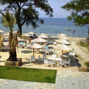 Hotel Rachoni Bay Resort