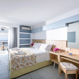 Hotel Alia Beach