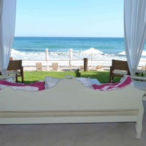 Hotel Azure Beach Villas