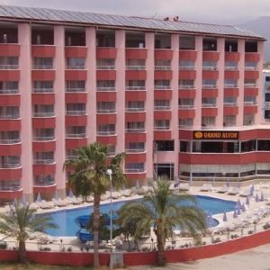 Hotel Grand Astor