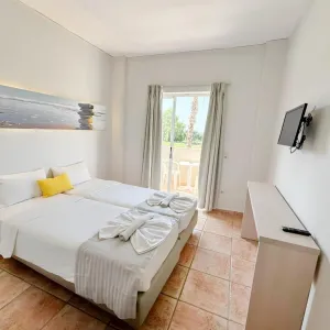 Hotel Cavo DOro
