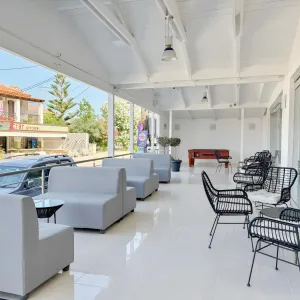 Hotel Cavo DOro