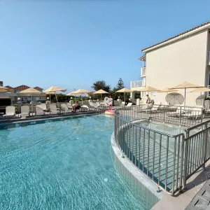 Hotel Cavo DOro