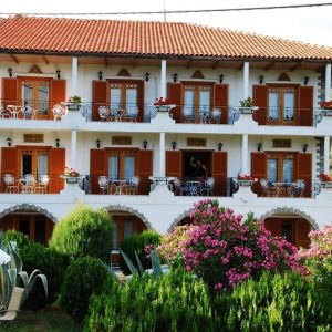 Pantheon Studios Apartments