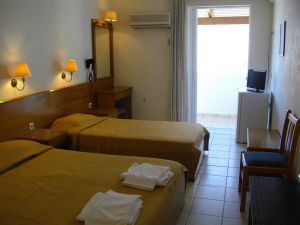 Hotel Andreolas Beach