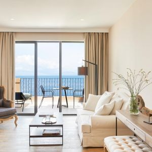 Hotel Nido, Mar Bella Collection