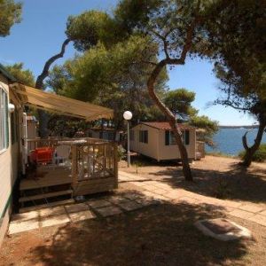 Bungalouri Stoja