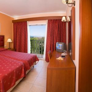Hotel Ariti Grand