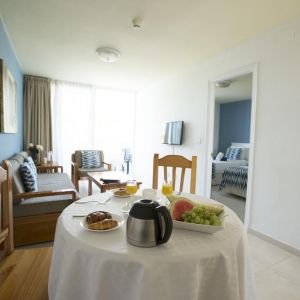 Hotel Playa Del Sol