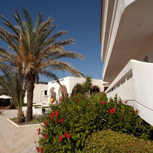 Hotel Niriides Beach