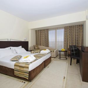 Hotel Cronwell Platamon Resort
