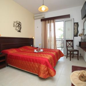 Hotel Sarantis