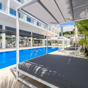 Tasia Maris Seasons Hotel