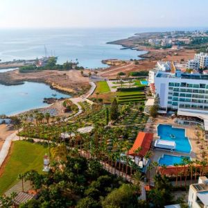 Hotel Cavo Maris Beach