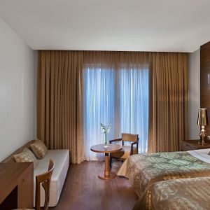 Akka Residence