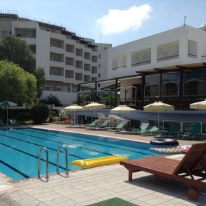Hotel Pylea Beach