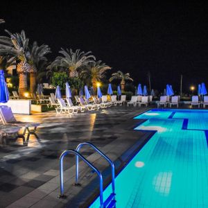 Creta Royal