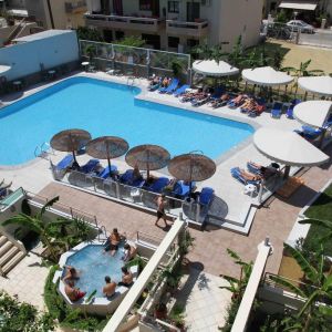 Hotel Astron