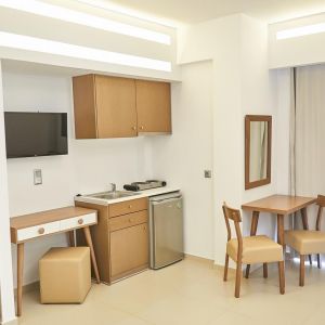 Troulis Apartament Hotel