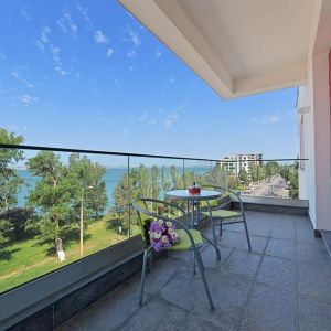 Tomis Garden Aparthotel