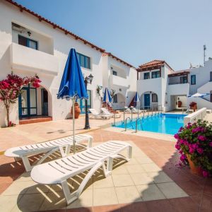 Iliana Apartments and Hotel