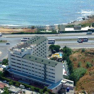 Hotel Asrin Beach