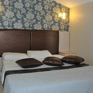 JOKER Side Hill Suite Hotel