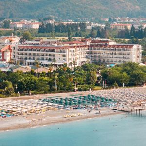 Loceanica Beach Resort