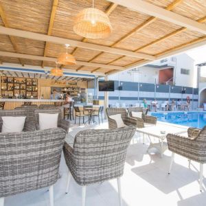 Hotel Across Opera Blue (Ex. Hotel Omiros)