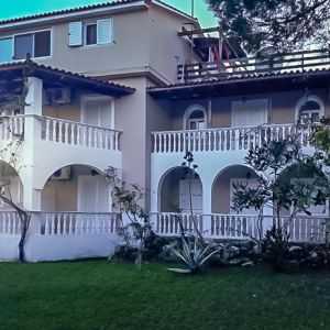 Hotel Laganas Tropicana