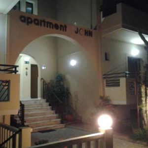 Hotel John Mary Apartments
