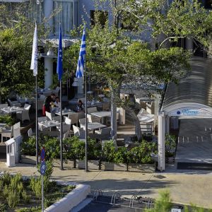 Kyma Suites Beach Hotel