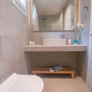 Ekati Mare Hotel and Suites