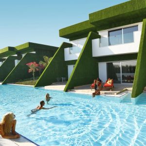 Hotel Royal Adam and Eve