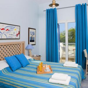 Hotel Alesahne Beach