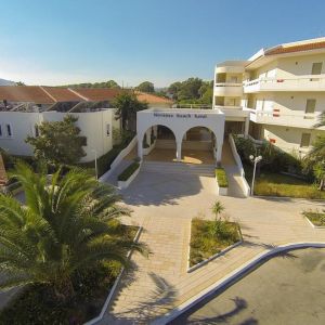 Hotel Niriides Beach
