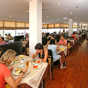 Hotel Laguna Albatros