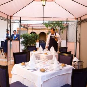 Hotel Blue Sea Lagos de Cesar