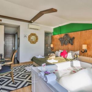 Anjeliq House Boutique Hotel
