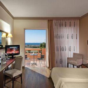 Hotel Kipriotis Village Resort