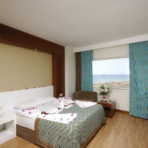 Hotel Seaden Sea World Resort and Spa
