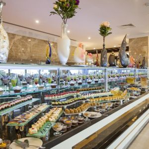Hotel Karmir Resort and Spa