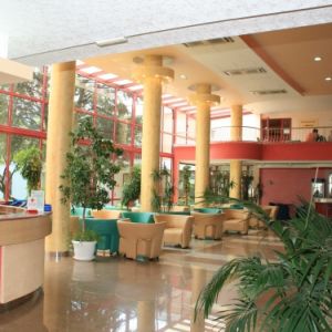 HOTEL LONGOZA